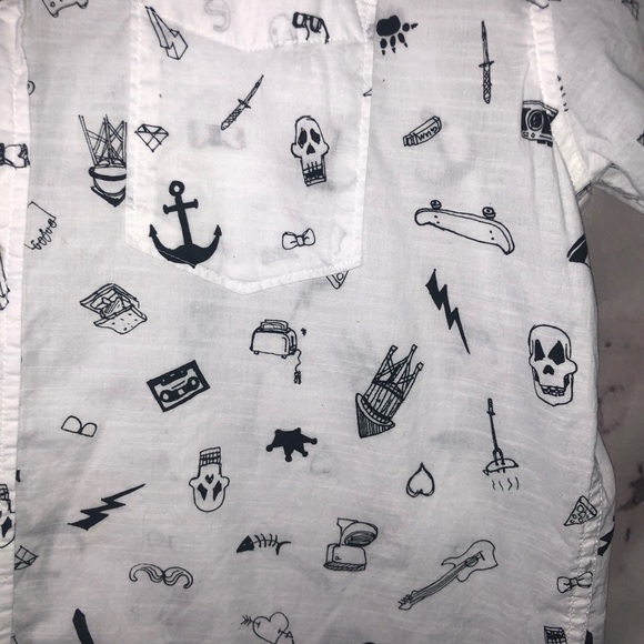 Aeropostale Mens ButtonDown Shirt Doodles All Over - Picture 3 of 6